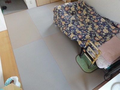 【介護シニア畳ローズフロア】適材適畳で快適暮らし…。大阪大東市家庭用国産畳専門店うえむら畳4