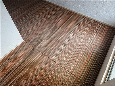 新色ッ！縁無し琉球畳アースカラーで床（フロアー）をもっと楽しく施工事例。大阪大東市イマドキの畳屋さん家庭用国産畳専門店うえむら畳8