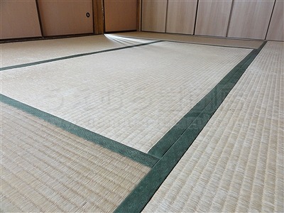 カラー市松柄縁無し琉球畳が６帖間のお部屋をステキに模様替え（大阪大東市）2