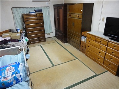【介護シニア畳】臭いや汚れが気になるご両親のお部屋のお部屋を簡単改善。大阪大東市家庭用国産畳専門店うえむら畳2