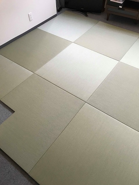極薄縁無し琉球畳：タイルカーペットからニッポンの床に模様替え：大阪のイマドキの畳屋さんうえむら畳4