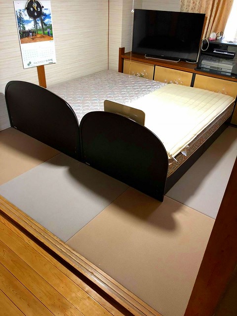 【シニアシルバー畳】ベッドの床はフローリングより畳が安心安全ッ！大阪府大東市家庭用国産畳専門店うえむら畳3